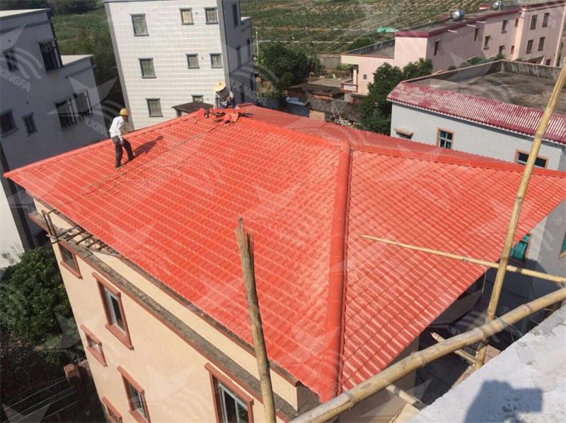探秘農(nóng)村自建房建房利器！樹(shù)脂瓦多少錢一平，合成樹(shù)脂瓦價(jià)格揭秘！